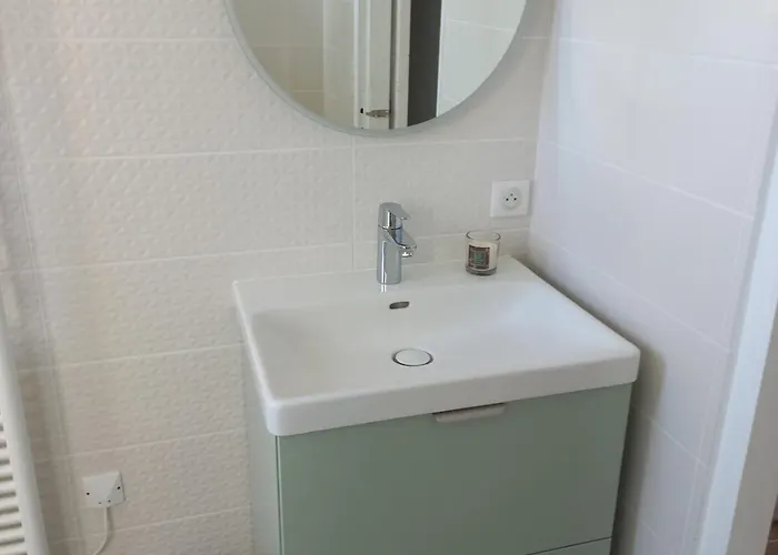 Grand Lumineux Pour 6 Personnes Appartement